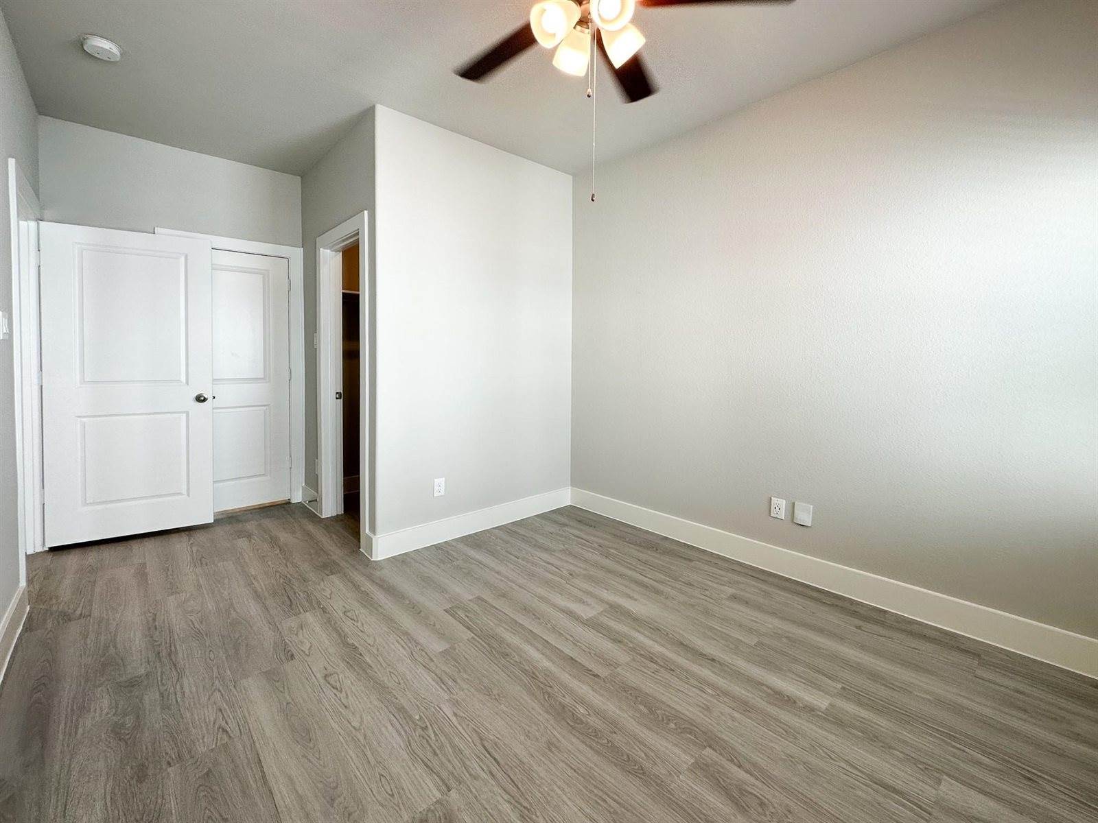 9007 Lonestar Creekbend Lane, Houston, TX 77080