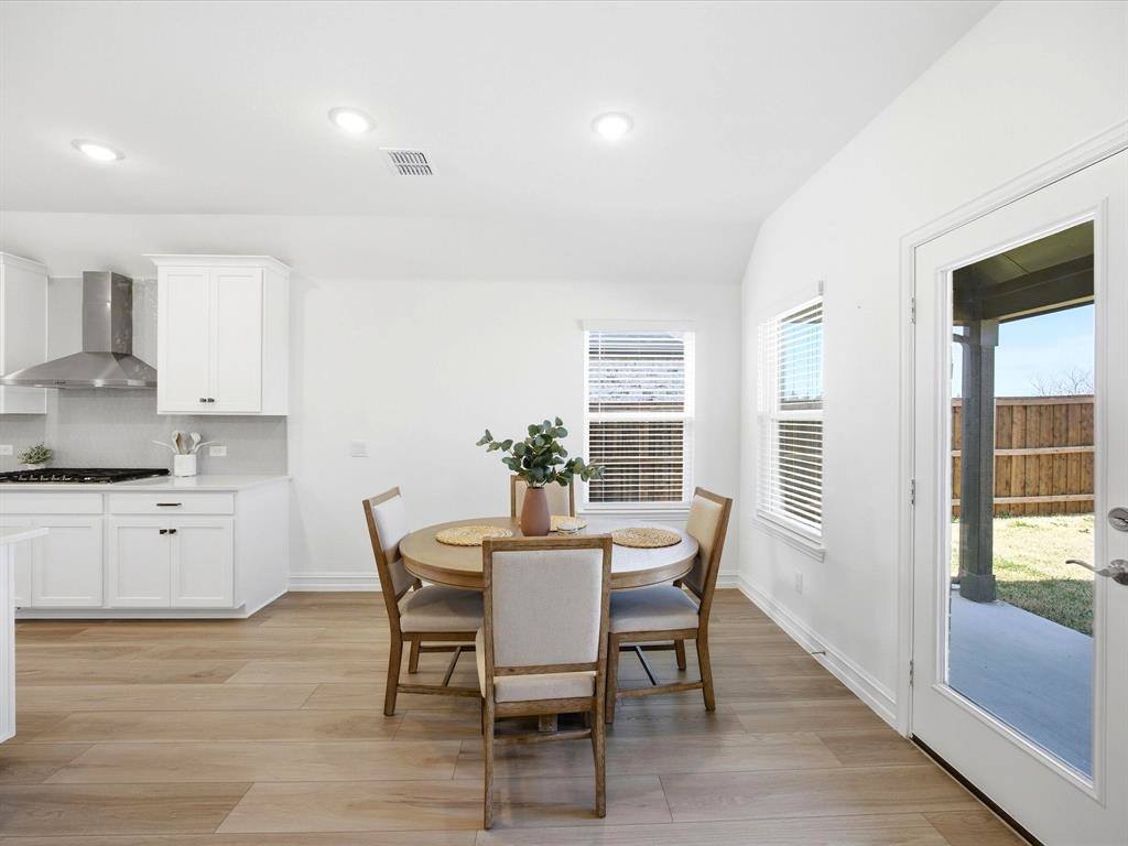 769 Brozgold Avenue, Midlothian, TX 76065