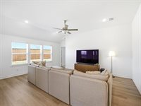 769 Brozgold Avenue, Midlothian, TX 76065