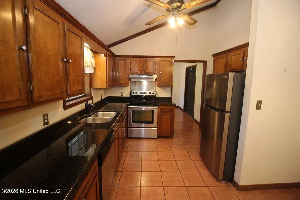 1809 Wansley Road, Laurel, MS 39443