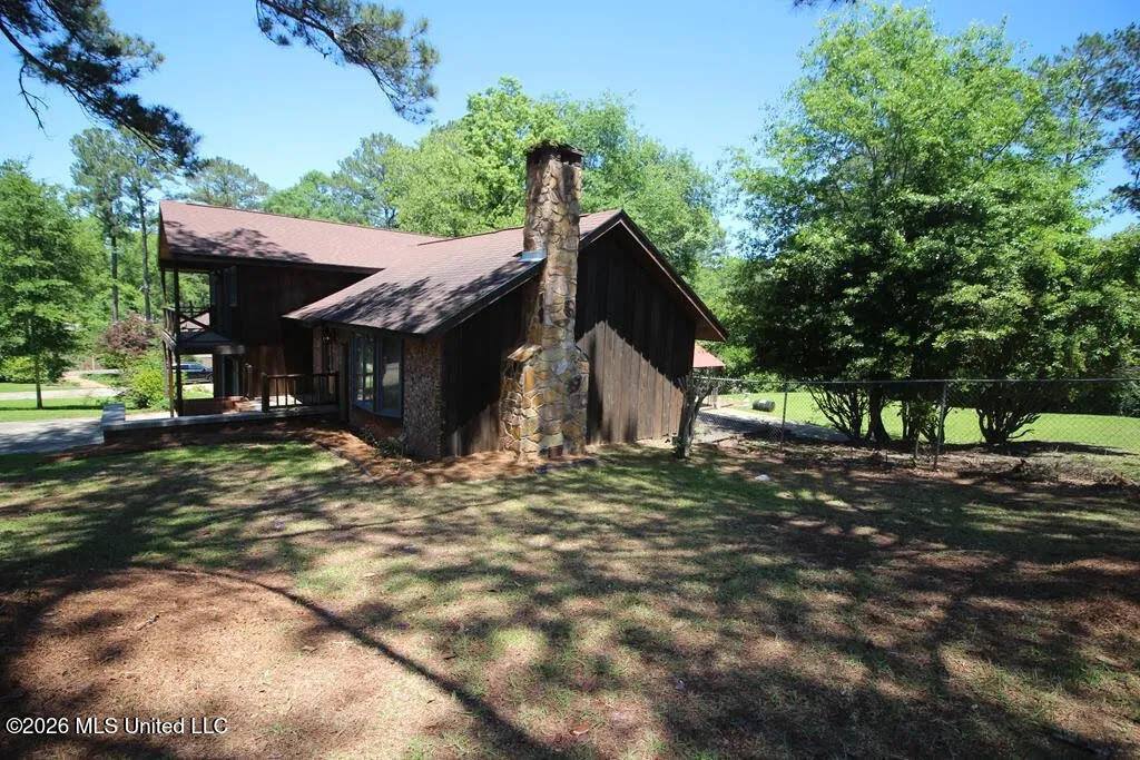 1809 Wansley Road, Laurel, MS 39443