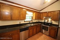 1809 Wansley Road, Laurel, MS 39443