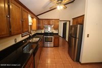 1809 Wansley Road, Laurel, MS 39443