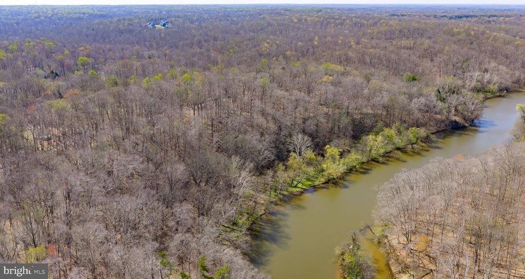 8701 Sinclair Mill Road, Manassas, VA 20112