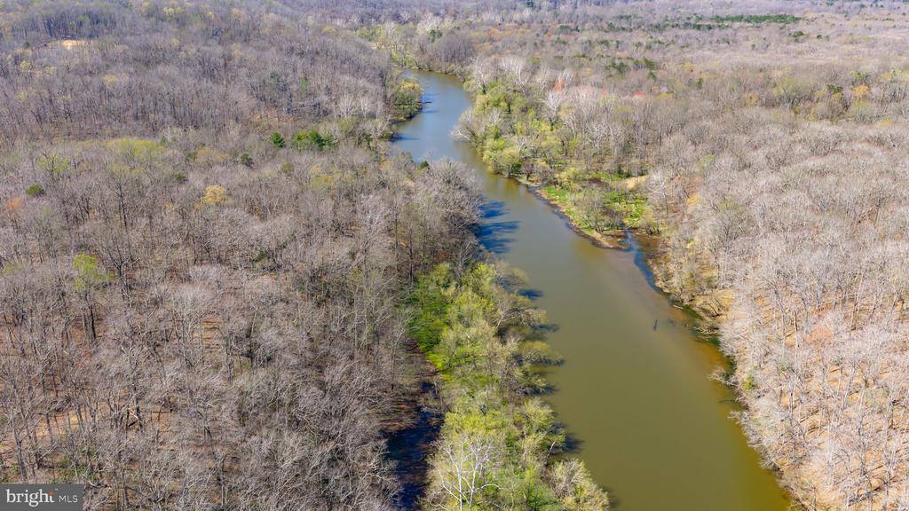 8701 Sinclair Mill Road, Manassas, VA 20112