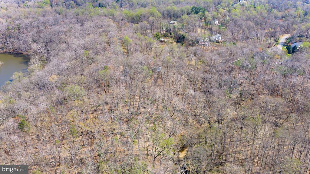 8701 Sinclair Mill Road, Manassas, VA 20112