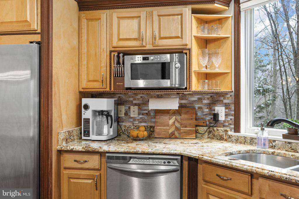 8701 Sinclair Mill Road, Manassas, VA 20112