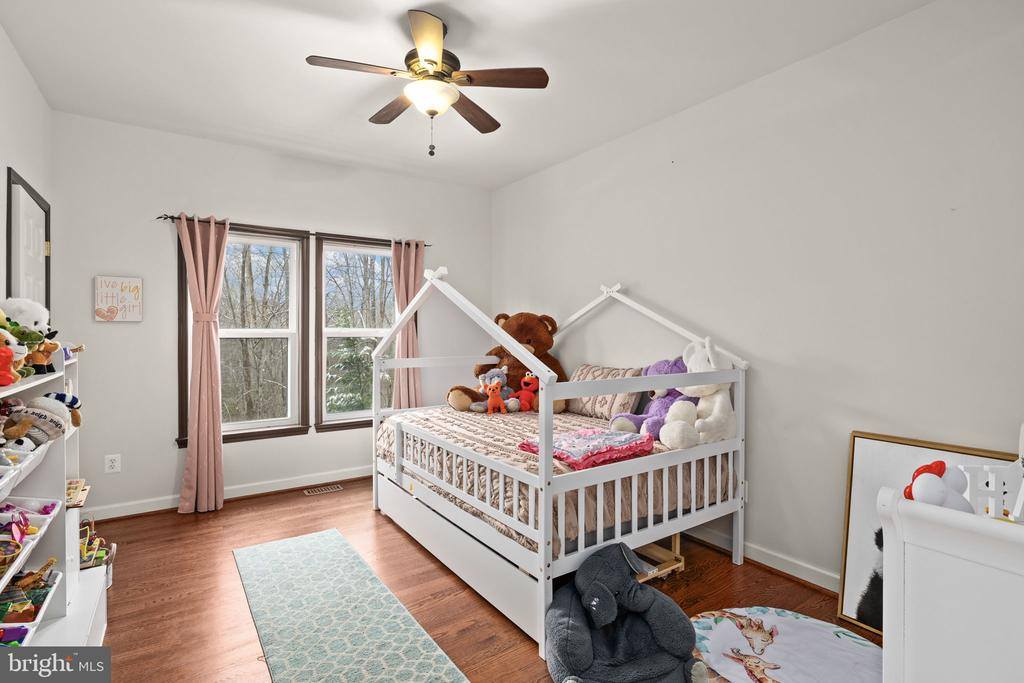 8701 Sinclair Mill Road, Manassas, VA 20112