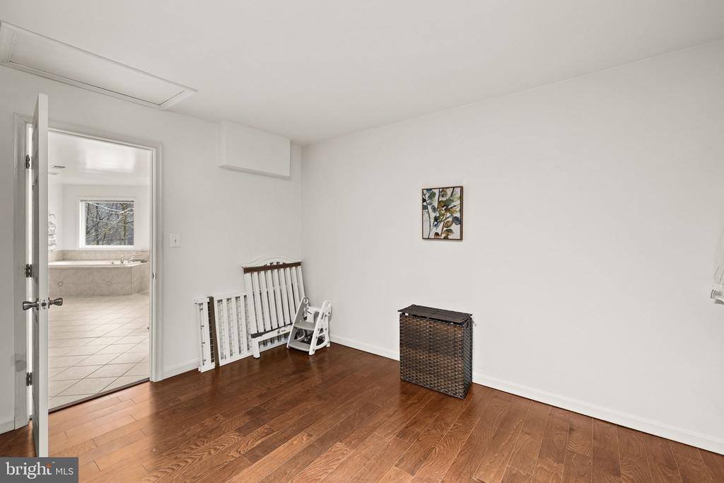 8701 Sinclair Mill Road, Manassas, VA 20112