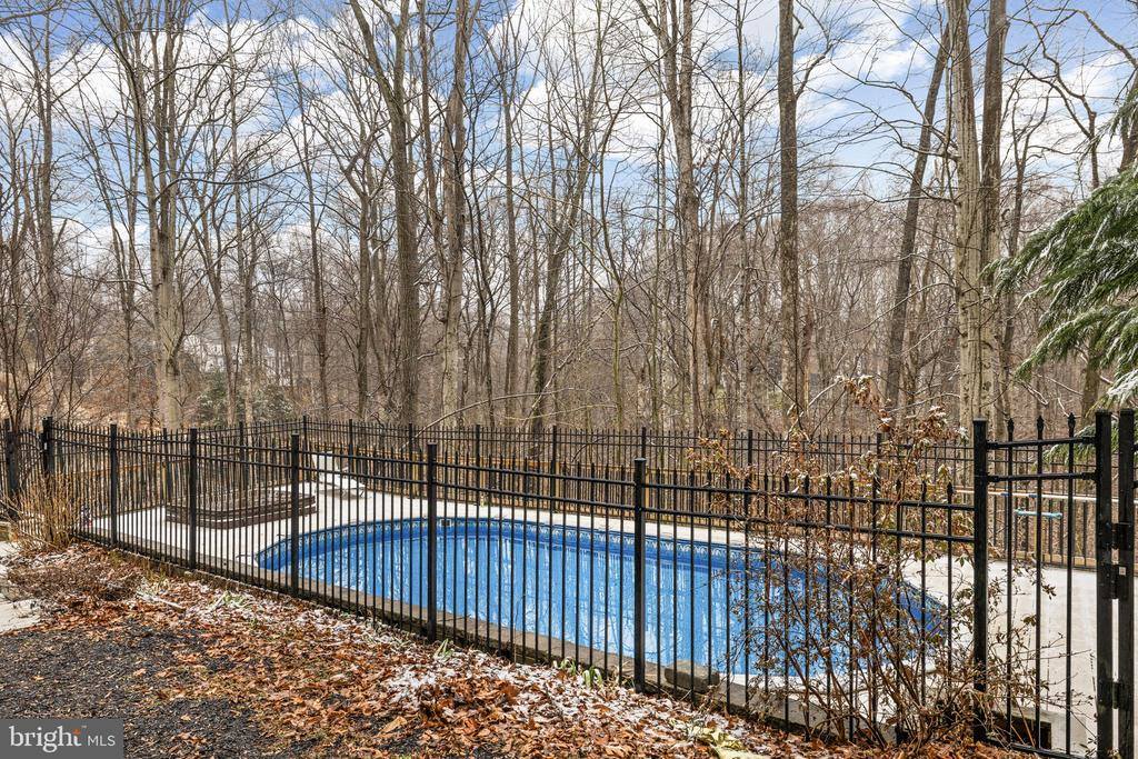 8701 Sinclair Mill Road, Manassas, VA 20112