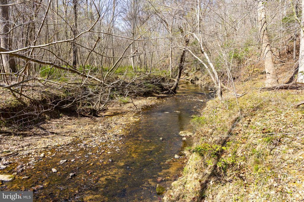 8701 Sinclair Mill Road, Manassas, VA 20112