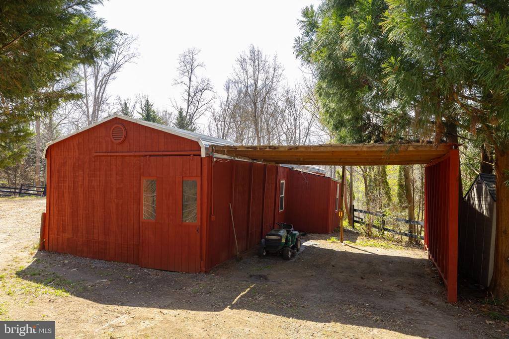 8701 Sinclair Mill Road, Manassas, VA 20112