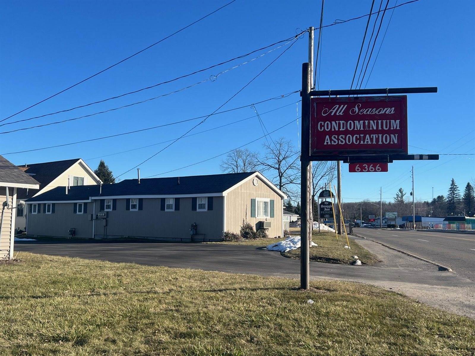 6366 West Houghton Lake Drive, Houghton Lake, MI 48629