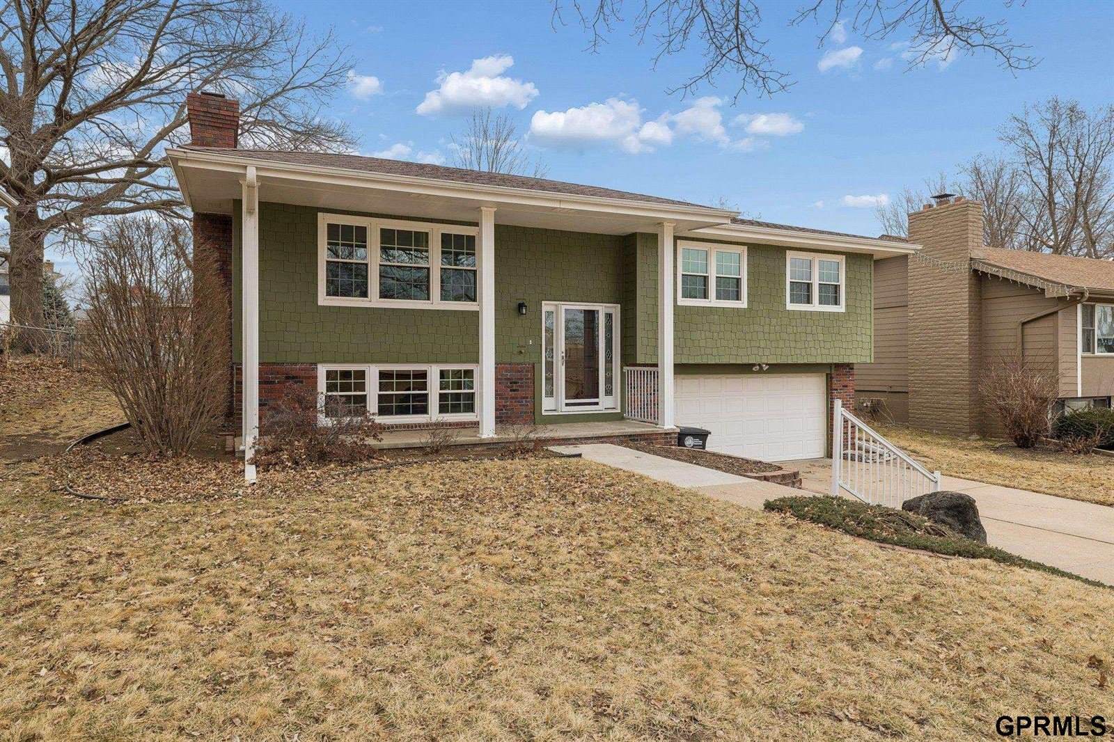 1811 South 139Th Street, Omaha, NE 68144