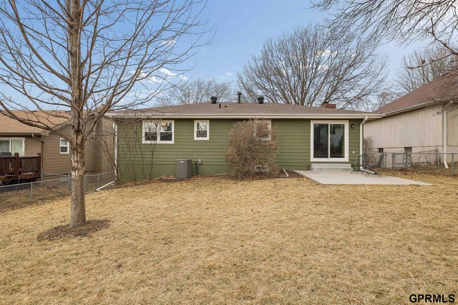 1811 South 139Th Street, Omaha, NE 68144