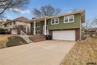 1811 South 139Th Street, Omaha, NE 68144