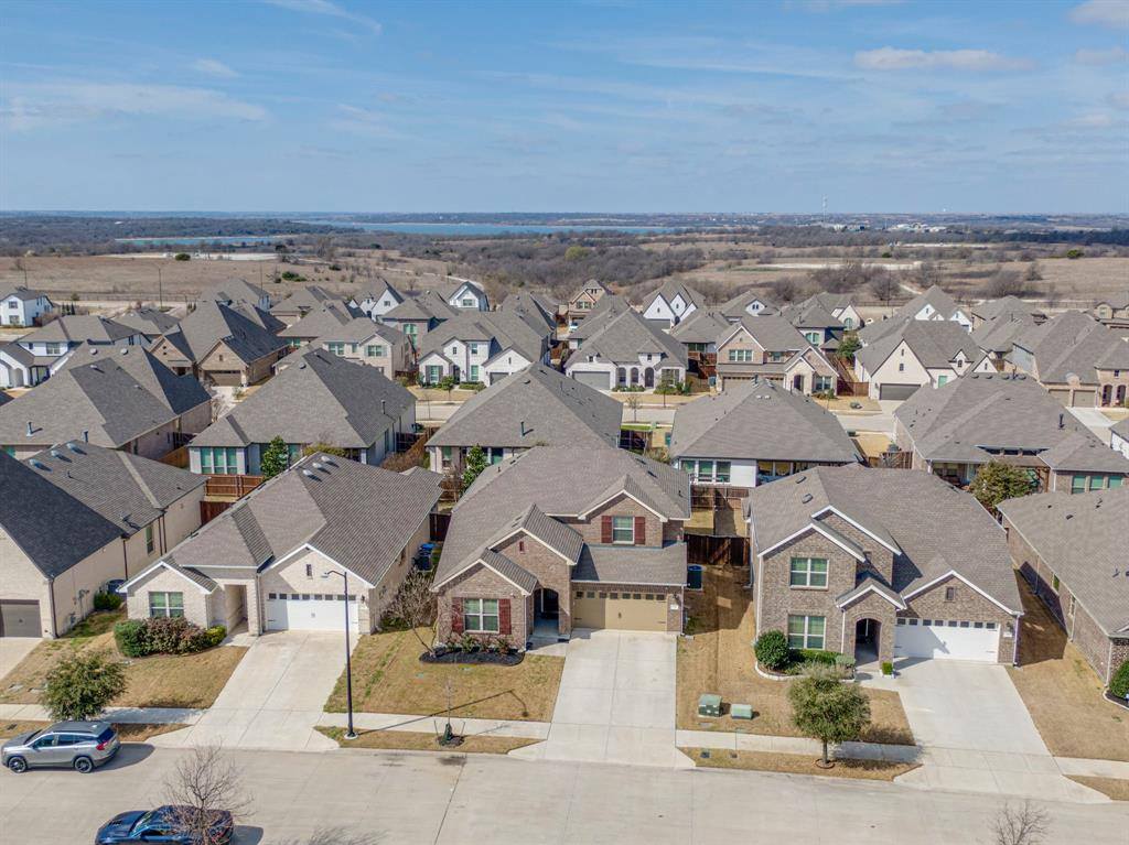 7412 Winterbloom Way, Fort Worth, TX 76123