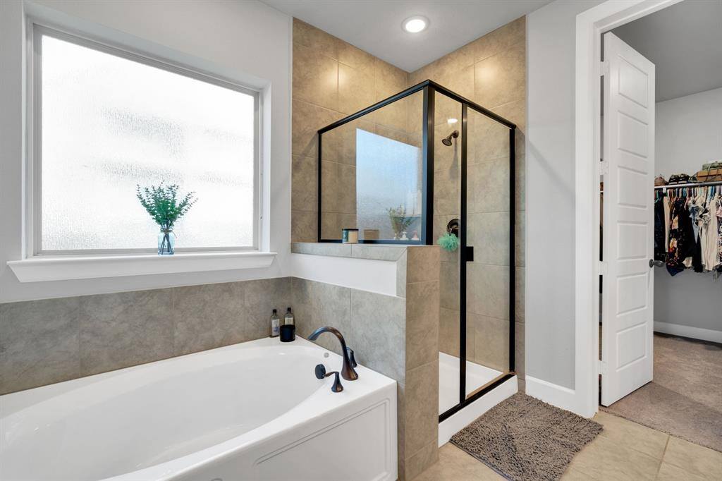 7412 Winterbloom Way, Fort Worth, TX 76123