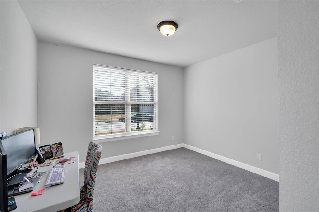 7412 Winterbloom Way, Fort Worth, TX 76123