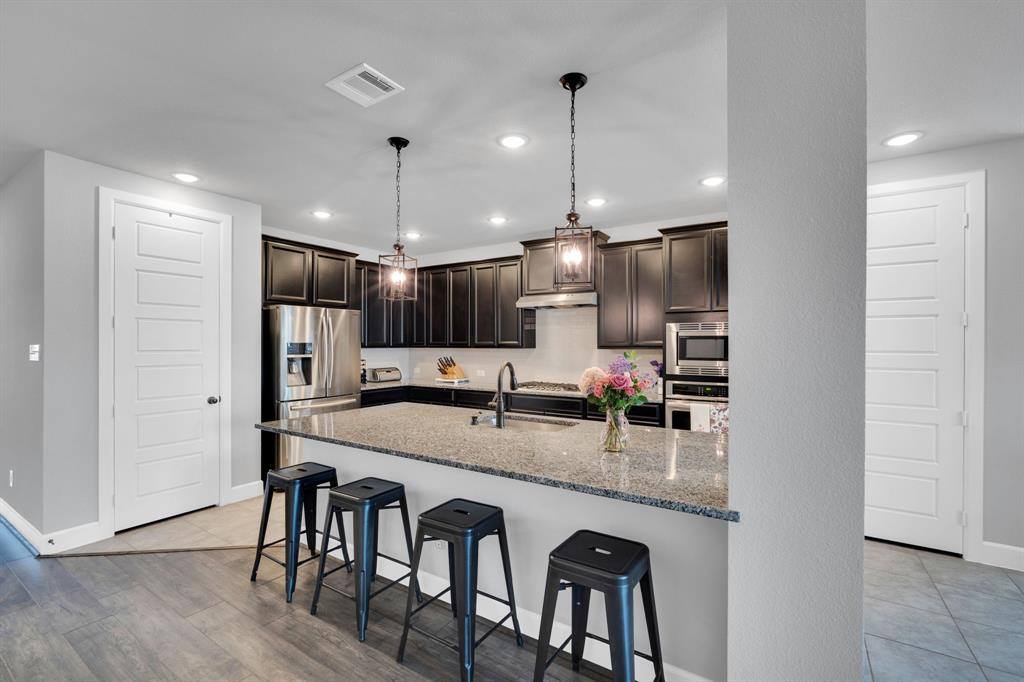 7412 Winterbloom Way, Fort Worth, TX 76123