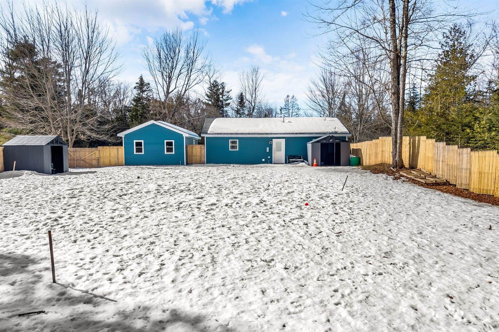 542 Main Road, Charleston, ME 04422