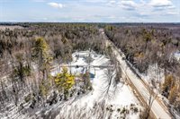 542 Main Road, Charleston, ME 04422