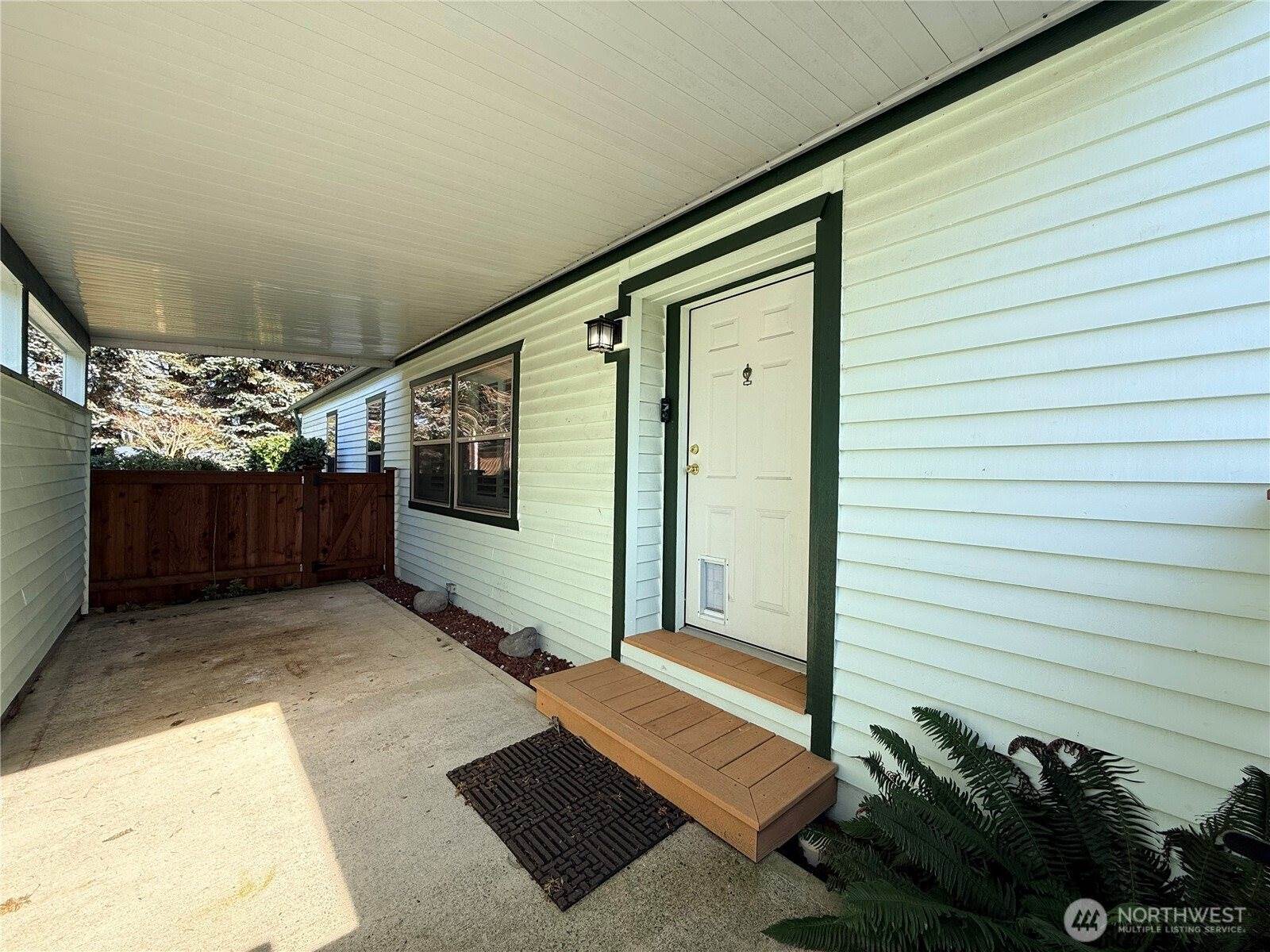 2504 Alonda Lane NE, Olympia, WA 98516