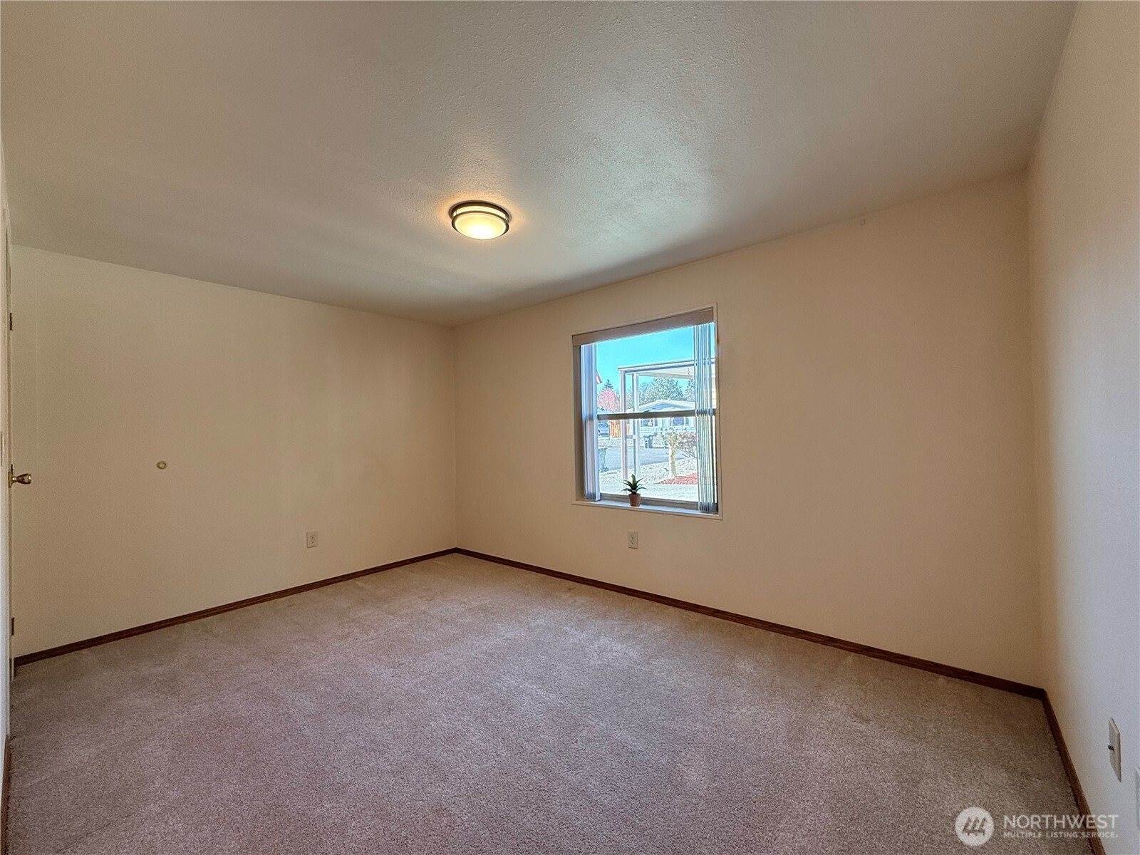 2504 Alonda Lane NE, Olympia, WA 98516