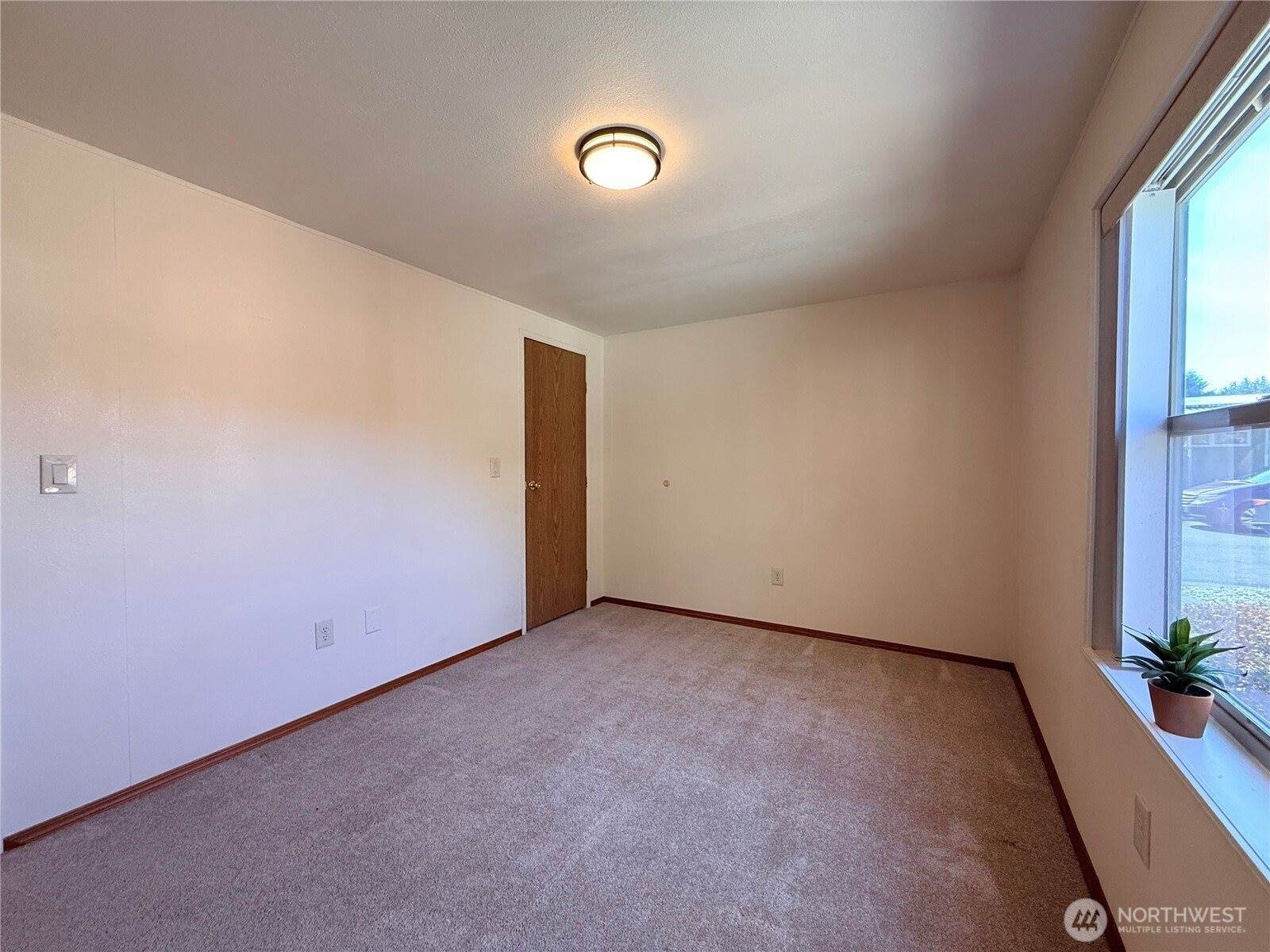 2504 Alonda Lane NE, Olympia, WA 98516