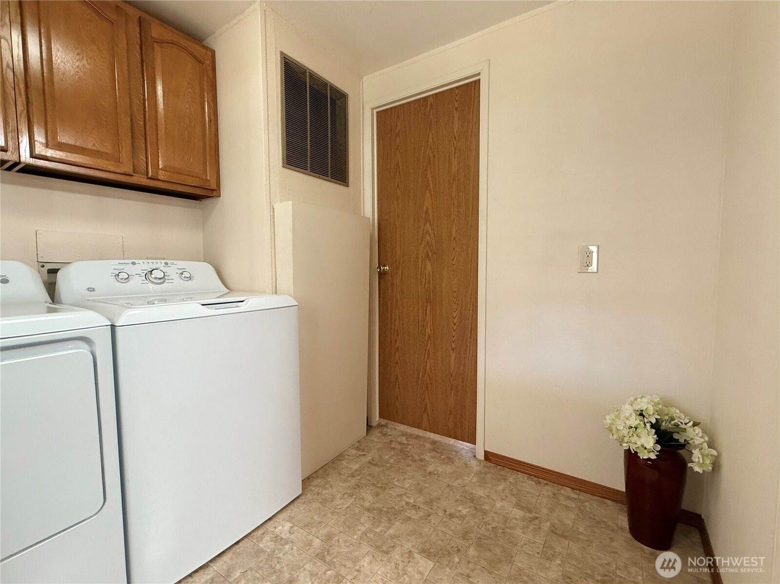 2504 Alonda Lane NE, Olympia, WA 98516