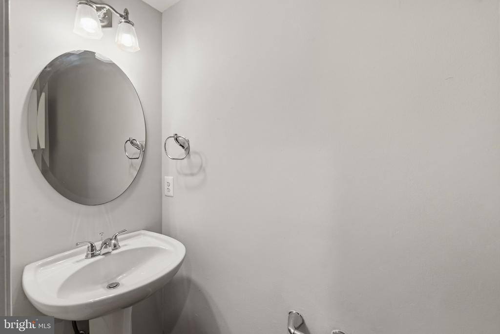 102 Burnett Street, Baltimore, MD 21230