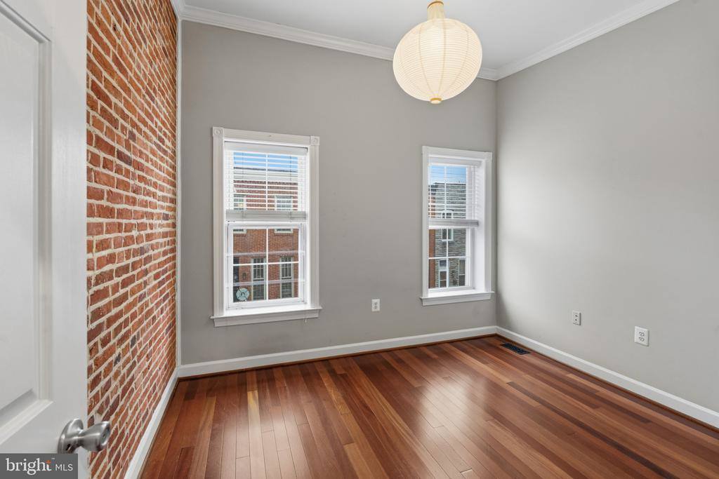 102 Burnett Street, Baltimore, MD 21230