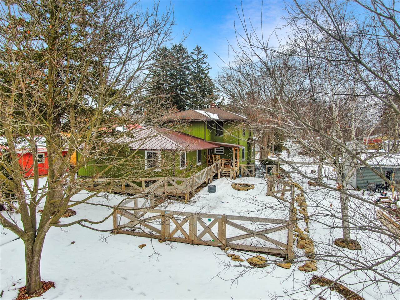 106 Oak St, Westby, WI 54667