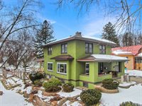 106 Oak St, Westby, WI 54667