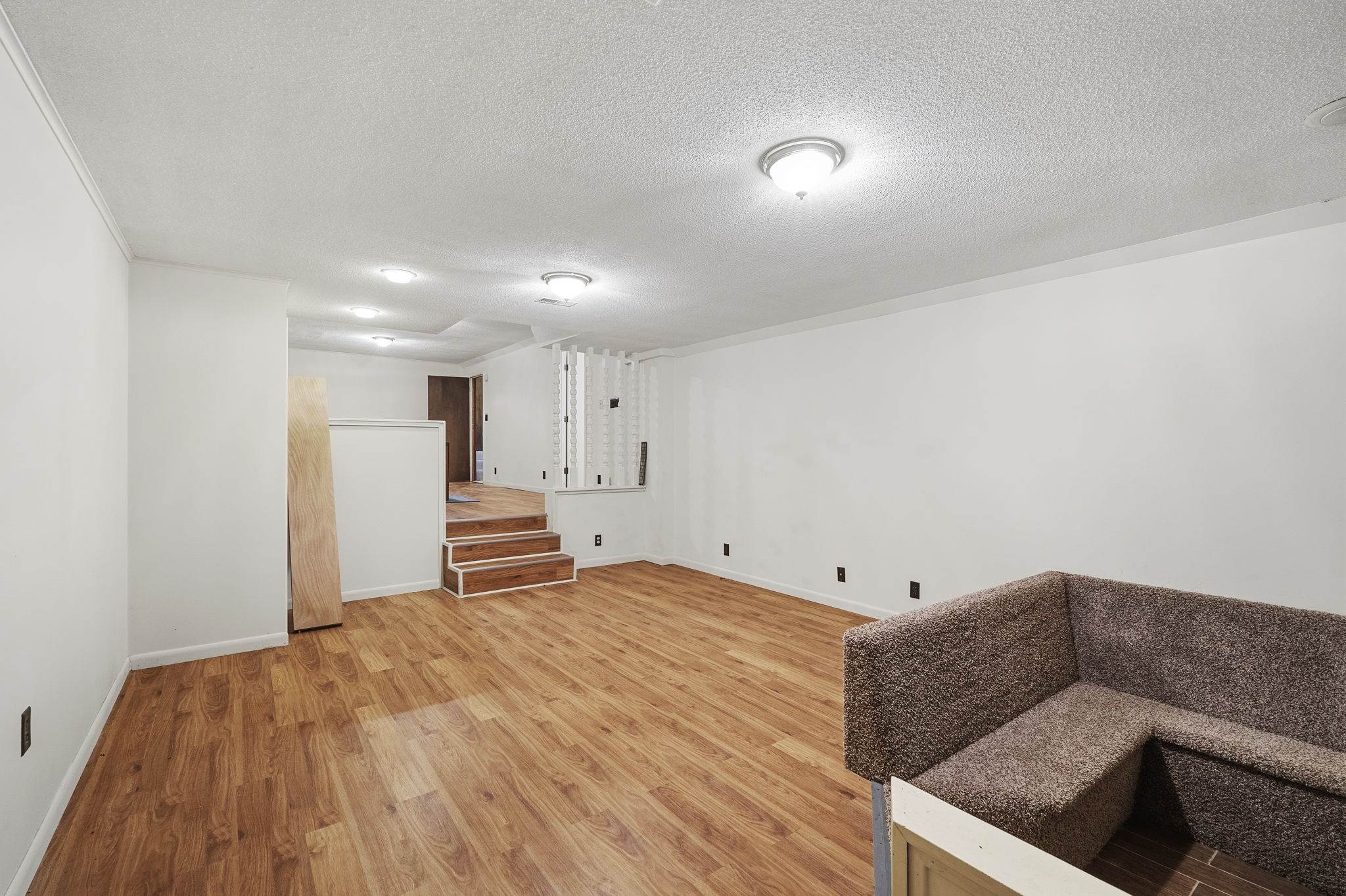 608 Putter Point, Terre Haute, IN 47802