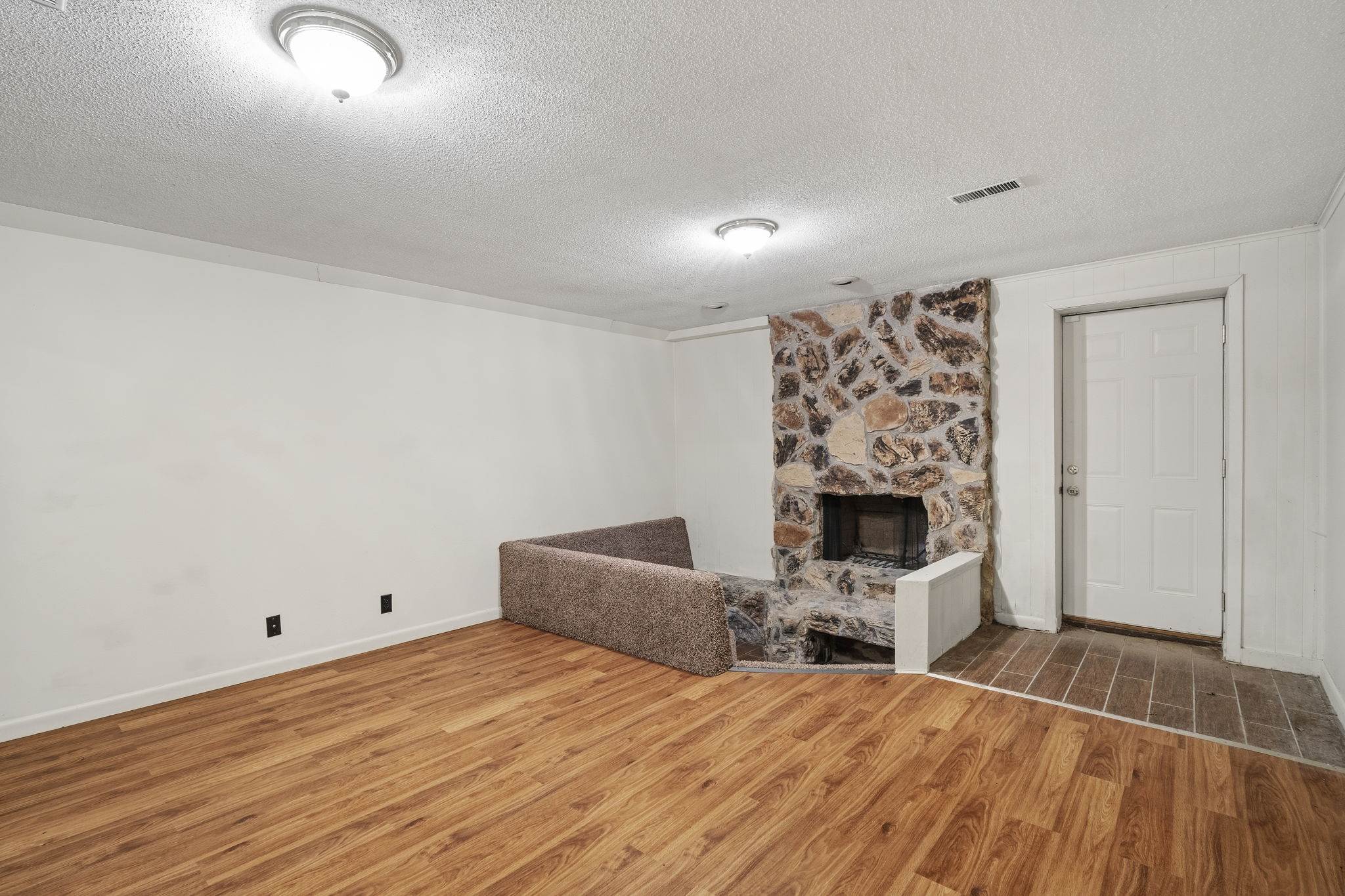 608 Putter Point, Terre Haute, IN 47802