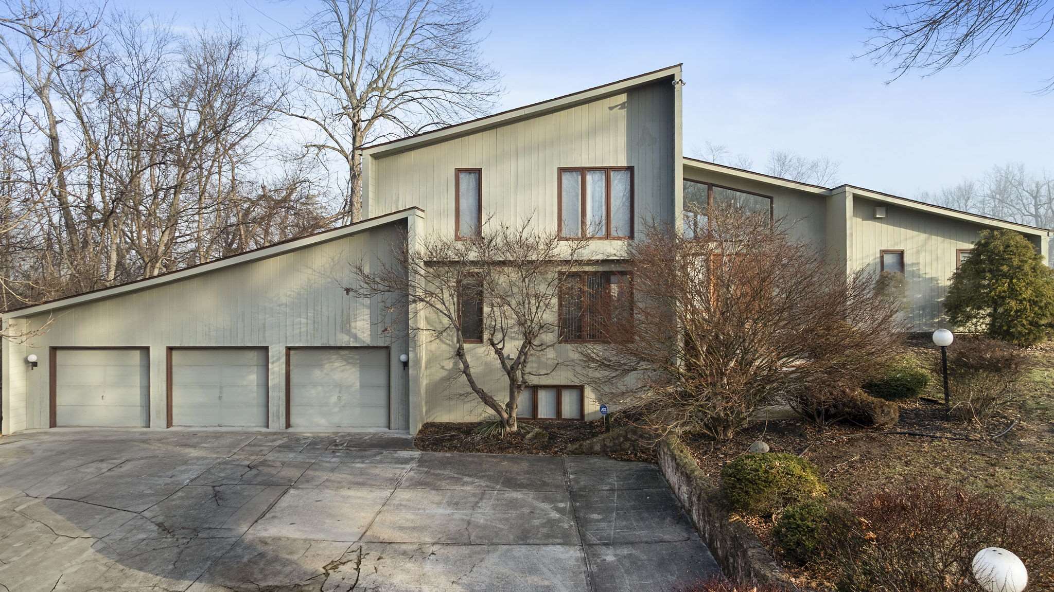 608 Putter Point, Terre Haute, IN 47802