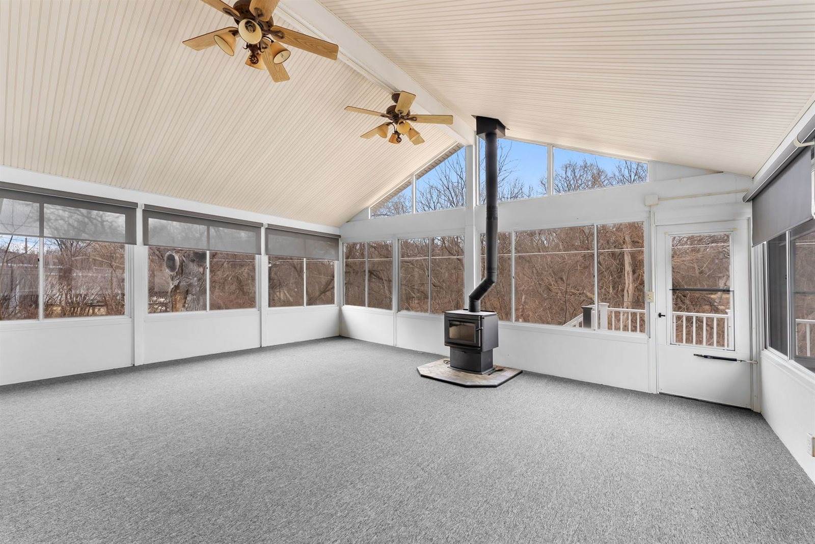 2519 29th Avenue Court, Moline, IL 61265