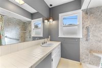 2519 29th Avenue Court, Moline, IL 61265