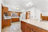 2519 29th Avenue Court, Moline, IL 61265