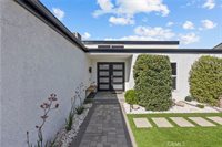 9549 Gladbeck, Northridge, CA 91324