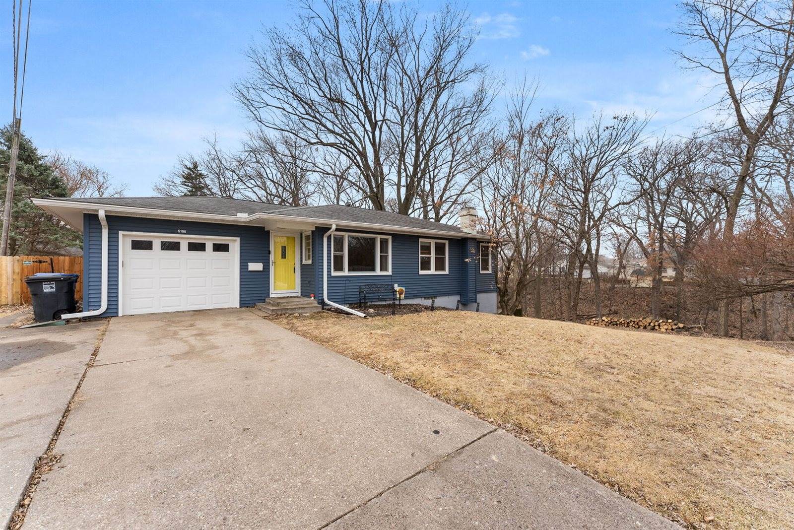 5100 11th Avenue C, Moline, IL 61265