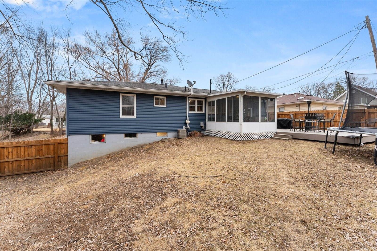 5100 11th Avenue C, Moline, IL 61265