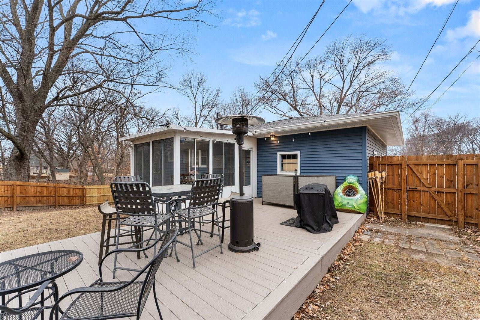 5100 11th Avenue C, Moline, IL 61265