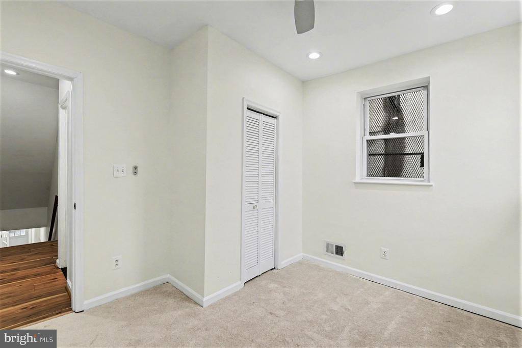 829 East Chase Street, Baltimore, MD 21202