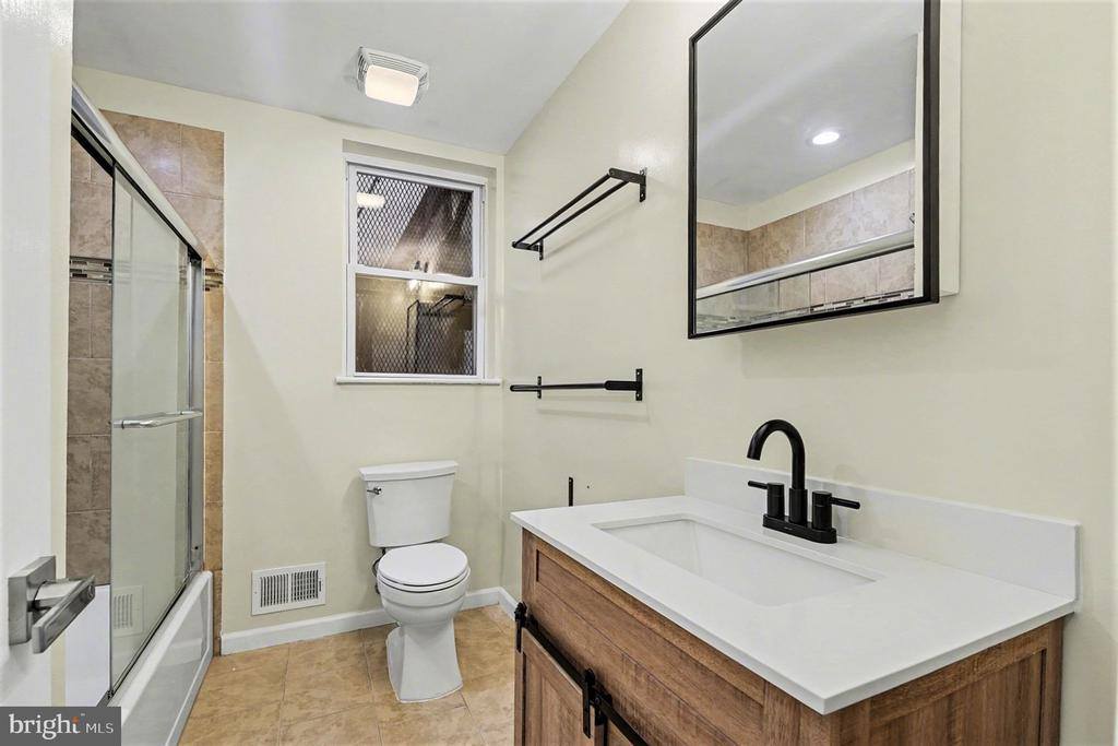 829 East Chase Street, Baltimore, MD 21202