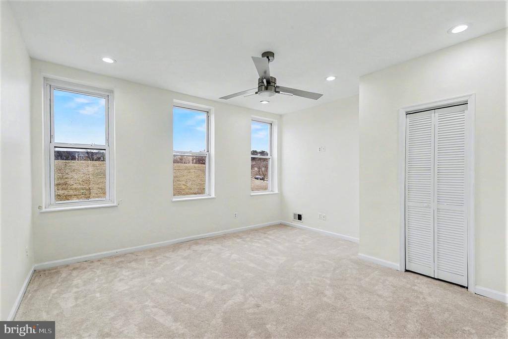 829 East Chase Street, Baltimore, MD 21202