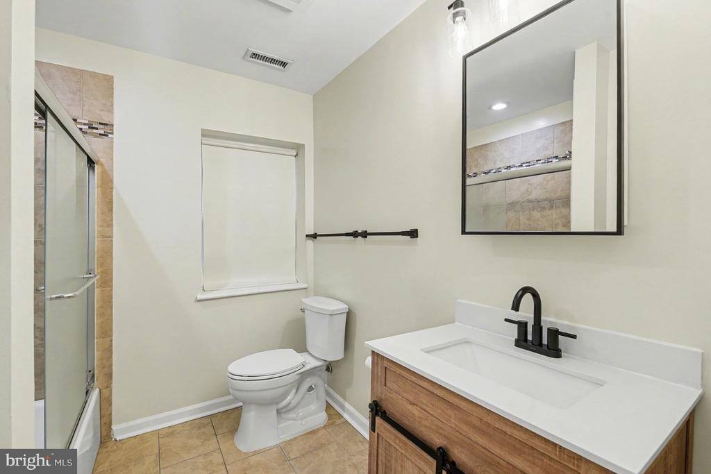 829 East Chase Street, Baltimore, MD 21202