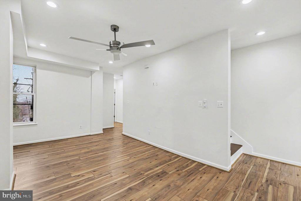 829 East Chase Street, Baltimore, MD 21202