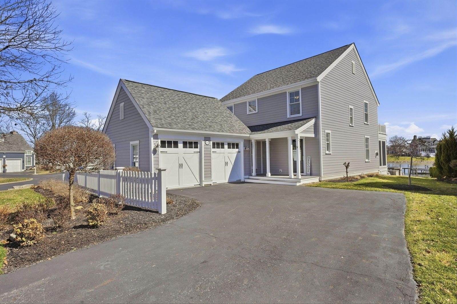 15190 Shoreline Drive, Thornville, OH 43076